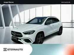 Unilack polarweiß Gebraucht 2024 Mercedes GLA180 AMG line SUV | 39.508 € (Fairer Preis)