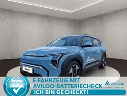 Frostblau Neu 2025 Kia EV3 4 SUV | 43.980 € (Teuer)