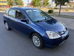 Blau Gebraucht 2002 Honda Civic Limousine | 2.200 €