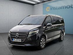 Schwarz Gebraucht 2024 Mercedes V300 Van / Kleinbus | 74.749 € (Fairer Preis)