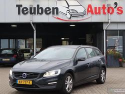 Grau Gebraucht 2016 Volvo V60 Summum Kombi | 11.985 € (Guter Preis)