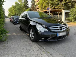 Schwarz Gebraucht 2008 Mercedes R320 Van / Kleinbus | 4.500 € (Fairer Preis)