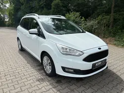 Weiß Gebraucht 2018 Ford Grand C-Max Cool & Connect Van / Kleinbus | 8.990 € (Guter Preis)