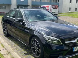 Schwarz Gebraucht 2021 Mercedes C220 AMG Limousine | 31.250 € (Fairer Preis)