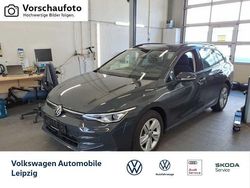 Grau Gebraucht 2024 VW Golf VIII Life Kombi | 29.430 € (Fairer Preis)