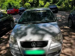 Silber Gebraucht 2009 VW Polo Kombi | 2.250 €