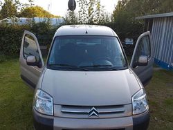 Gold Gebraucht 2008 Citroën Berlingo Van / Kleinbus | 2.199 €