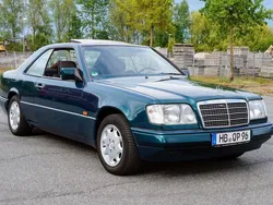 Grün Gebraucht 1996 Mercedes 200 Coupé | 10.800 €