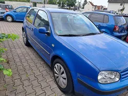 Blau Gebraucht 2000 VW Golf IV Limousine | 950 € (Fairer Preis)