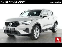 Silber Gebraucht 2025 Volvo XC40 Core SUV | 35.700 € (Fairer Preis)