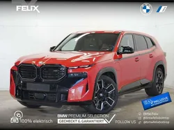 Toronto rot metallic Gebraucht 2024 BMW XM Performance SUV | 103.880 €