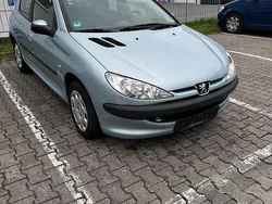 Blau Gebraucht 2005 Peugeot 206 CC Cabrio | 2.900 € (Fairer Preis)