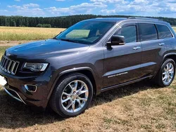Grau Gebraucht 2015 Jeep Grand Cherokee Overland SUV | 21.000 € (Guter Preis)