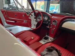 Weiß Gebraucht 1963 Corvette C2 Cabrio | 69.000 €