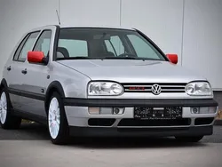 Silber Gebraucht 1997 VW Golf III GTI Limousine | 15.000 €