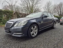 Grau Gebraucht 2011 Mercedes E220 Avantgarde Limousine | 6.950 € (Superpreis)