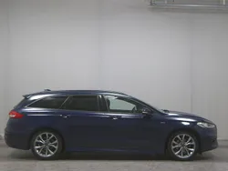 Blau Gebraucht 2020 Ford Mondeo ST-Line Kombi | 16.980 € (Fairer Preis)