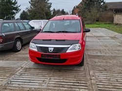 Rot Gebraucht 2007 Dacia Logan Kombi | 2.000 € (Teuer)