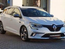 Perlmutt weiss metallic Gebraucht 2018 Renault Mégane GrandTour GT Kombi | 16.990 € (Fairer Preis)