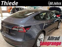 Grau metallic Gebraucht 2022 Tesla Model 3 Limousine | 28.850 € (Guter Preis)