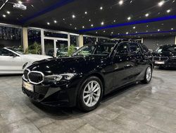 Schwarz Gebraucht 2024 BMW 320 Sport Line Kombi | 34.890 € (Guter Preis)
