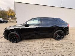 Schwarz Gebraucht 2024 Audi Q8 S-Line SUV | 82.000 € (Etwas zu teuer)