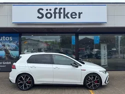 Weiß Gebraucht 2023 VW Golf VIII GTI Limousine | 36.990 € (Teuer)