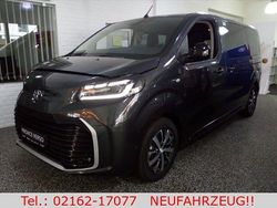 Grau Neu 2025 Toyota Proace Verso Kombi | 59.490 €