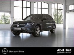 Grau Gebraucht 2021 Mercedes GLC300e Night SUV | 37.299 € (Fairer Preis)