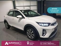 Weiß Gebraucht 2024 Kia Stonic Vision SUV | 16.220 € (Superpreis)