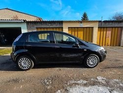 Schwarz Gebraucht 2012 Fiat Punto Kleinwagen | 2.200 € (Superpreis)