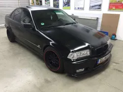 Schwarz Gebraucht 1994 BMW 325 M Sport Limousine | 4.200 €