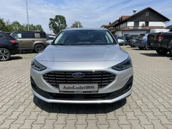 Silber Gebraucht 2023 Ford Focus Kombi | 21.590 € (Guter Preis)