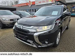 Schwarz Gebraucht 2020 Mitsubishi Outlander P-HEV Edition SUV | 23.900 € (Fairer Preis)