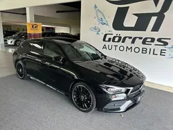 Schwarz Gebraucht 2019 Mercedes CLA220 Shooting Brake AMG Kombi | 27.900 € (Fairer Preis)