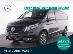Schwarz Gebraucht 2023 Mercedes Vito Van / Kleinbus | 47.999 € (Guter Preis)