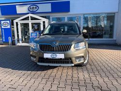 Grün Gebraucht 2016 Skoda Yeti Ambition SUV | 15.750 € (Etwas zu teuer)