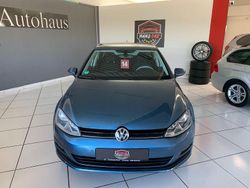 Blau Gebraucht 2014 VW Golf VII Trendline Kleinwagen | 7.999 € (Fairer Preis)