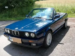 Blau Gebraucht 1991 BMW 320 Cabriolet Sport Line Cabrio | 9.900 €