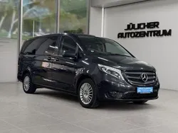 Schwarz Gebraucht 2020 Mercedes Vito Van / Kleinbus | 33.990 €