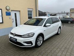 Pure white Gebraucht 2018 VW Golf VII R-line Edition Kombi | 12.990 € (Fairer Preis)