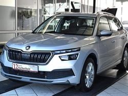 Silber Gebraucht 2022 Skoda Kamiq Style SUV | 25.294 € (Teuer)
