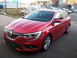 Rot Gebraucht 2018 Renault Mégane GrandTour Business Kombi | 8.900 € (Fairer Preis)