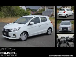 Weiß Gebraucht 2021 Mitsubishi Space Star Select Limousine | 9.250 € (Guter Preis)