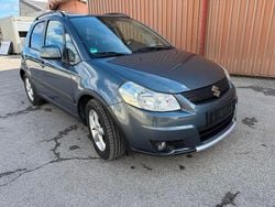 Grau Gebraucht 2008 Suzuki SX4 Limousine | 2.800 € (Fairer Preis)