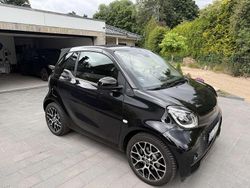Schwarz Gebraucht 2020 Smart ForTwo Electric Drive Cabrio | 13.800 € (Etwas zu teuer)