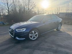 Blau Gebraucht 2020 Audi A4 Sport Limousine | 16.500 € (Etwas zu teuer)