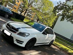 Weiß Gebraucht 2012 Mercedes C350 Limousine | 12.600 € (Fairer Preis)