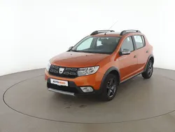 Orange Gebraucht 2017 Dacia Sandero Celebration Kleinwagen | 9.490 € (Etwas zu teuer)
