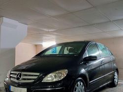 Schwarz Gebraucht 2005 Mercedes B200 Van / Kleinbus | 2.250 € (Guter Preis)